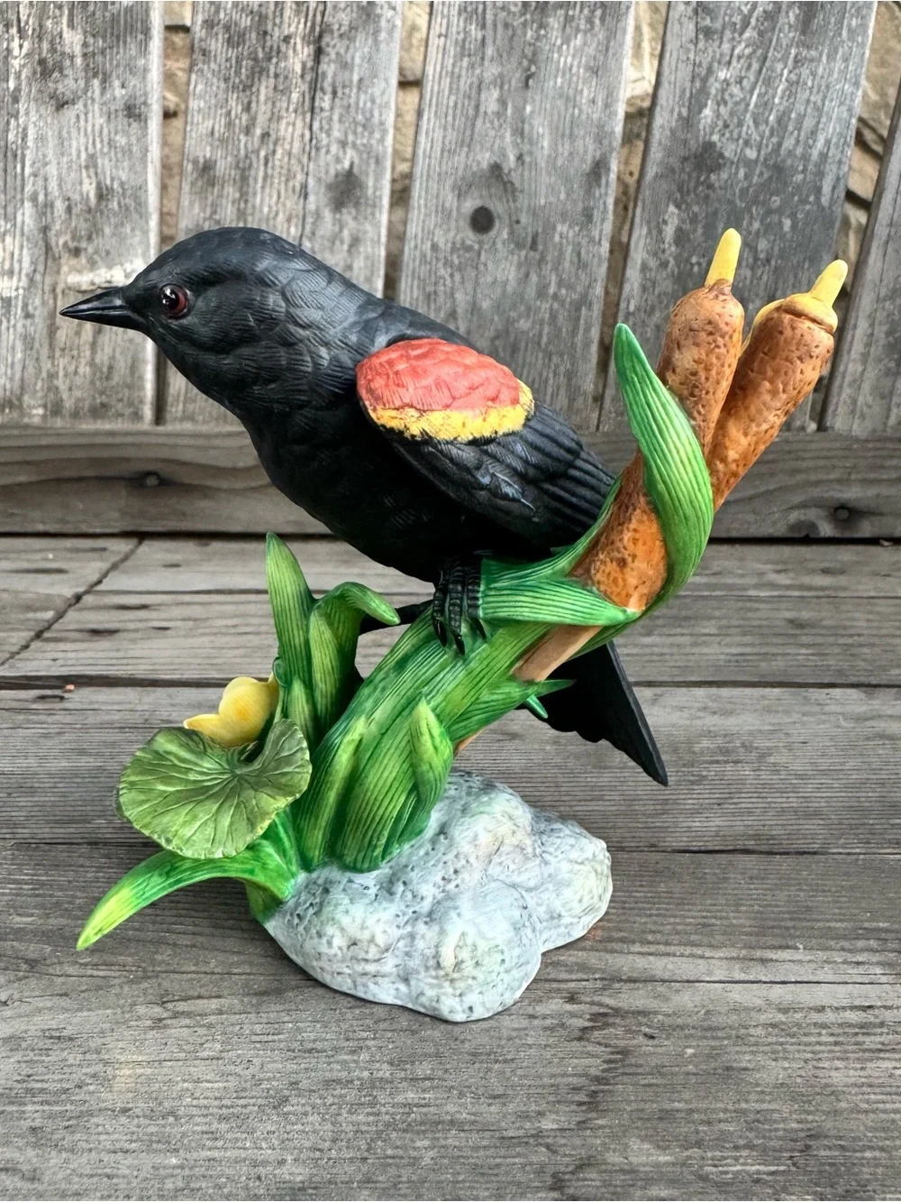 VTG 1993 Lenox Porcelain Red Winged Blackbird Garden Bird Figurine
